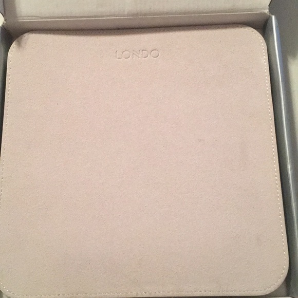 COPY - Londo cream beige padded wrist mouse pad New - Picture 2 of 3